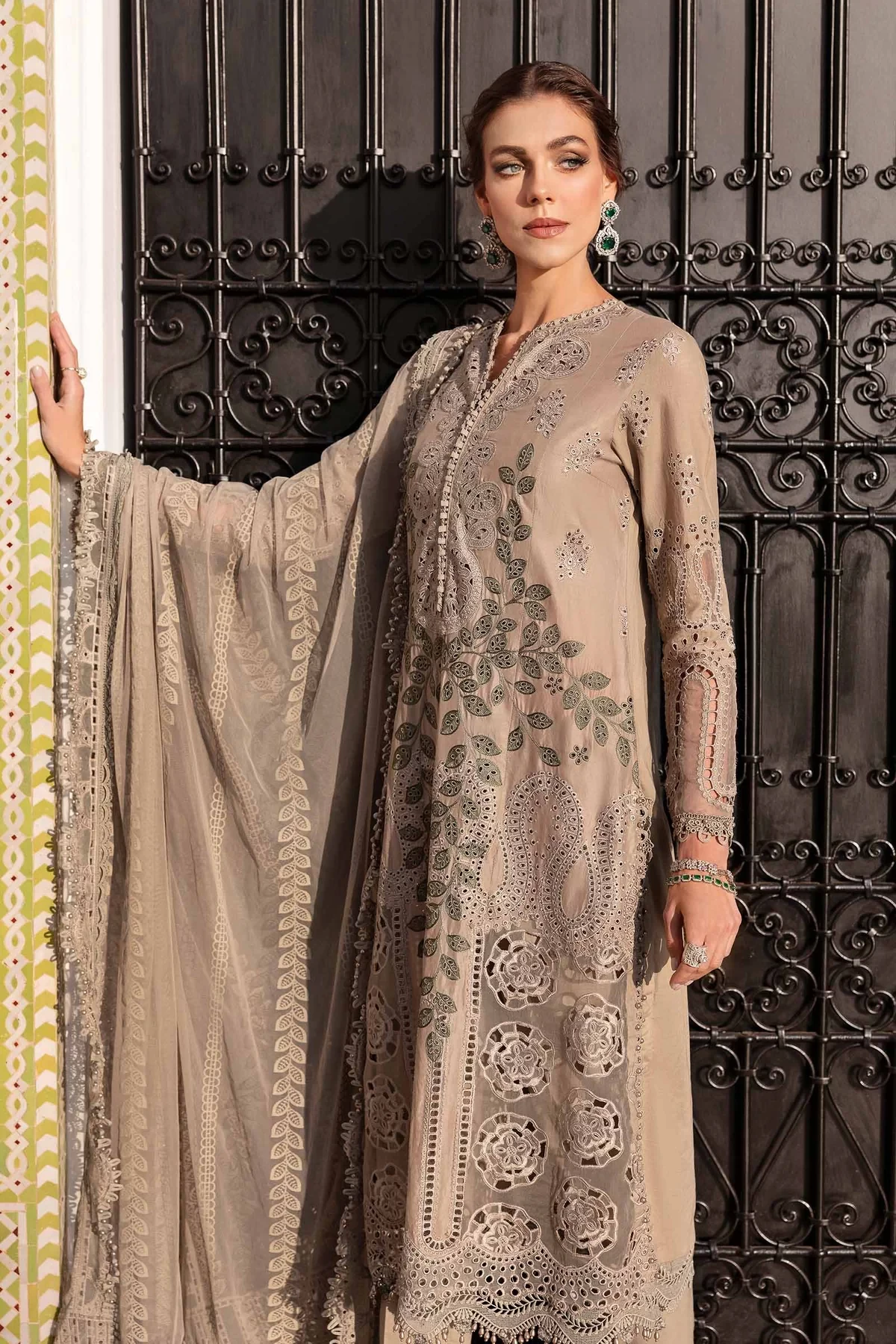 3 Piece Embroidered Lawn Suit | D-2503-A