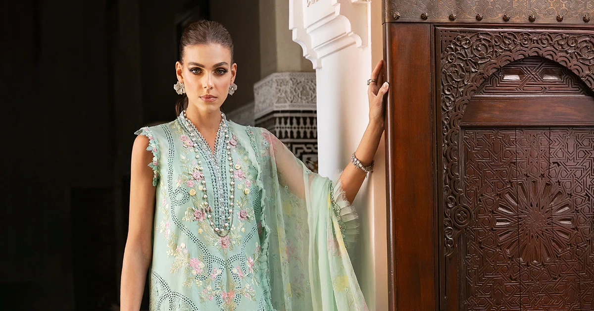 3 Piece Embroidered Lawn Suit | D-2514-A