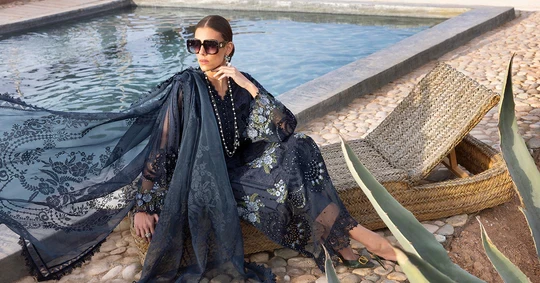 3 Piece Embroidered Lawn Suit | D-2504-B