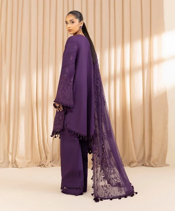 3 Piece - Embroidered Lawn Suit SKU: 0U3PELX25V23