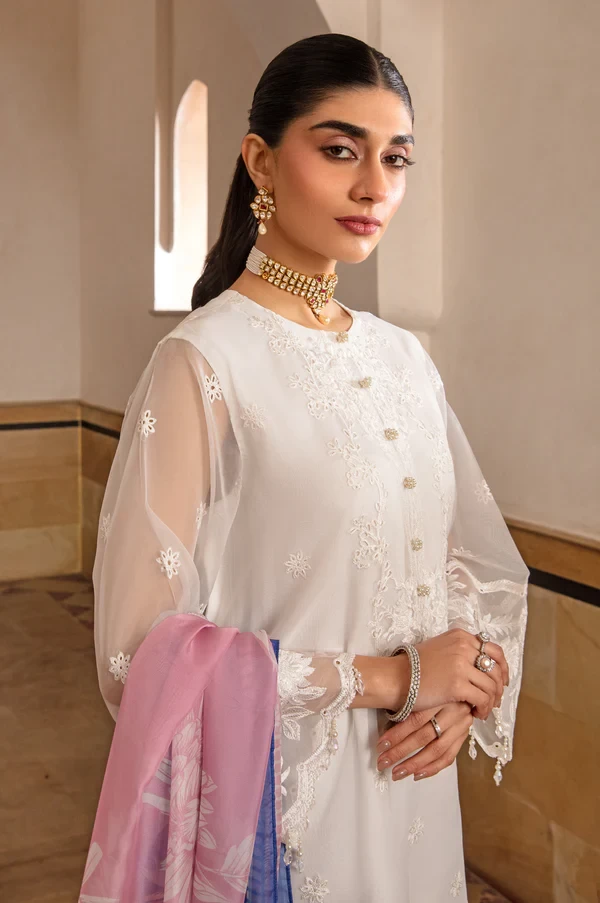 3 Piece Embroidered Organza Suit SKU: WOM34116