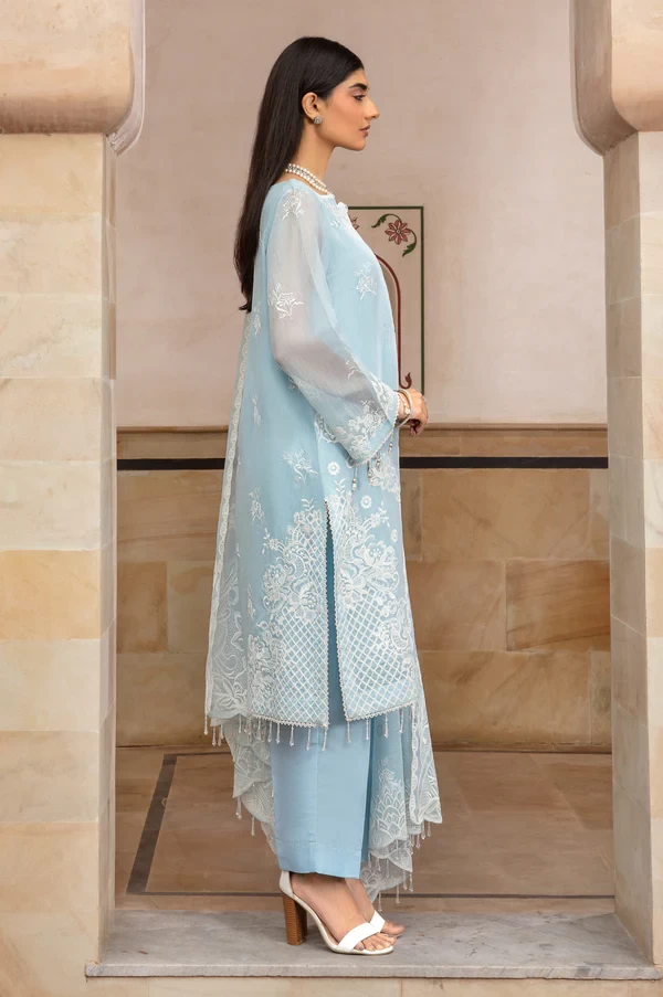 3 Piece Embroidered Manar Suit SKU: WOM34114