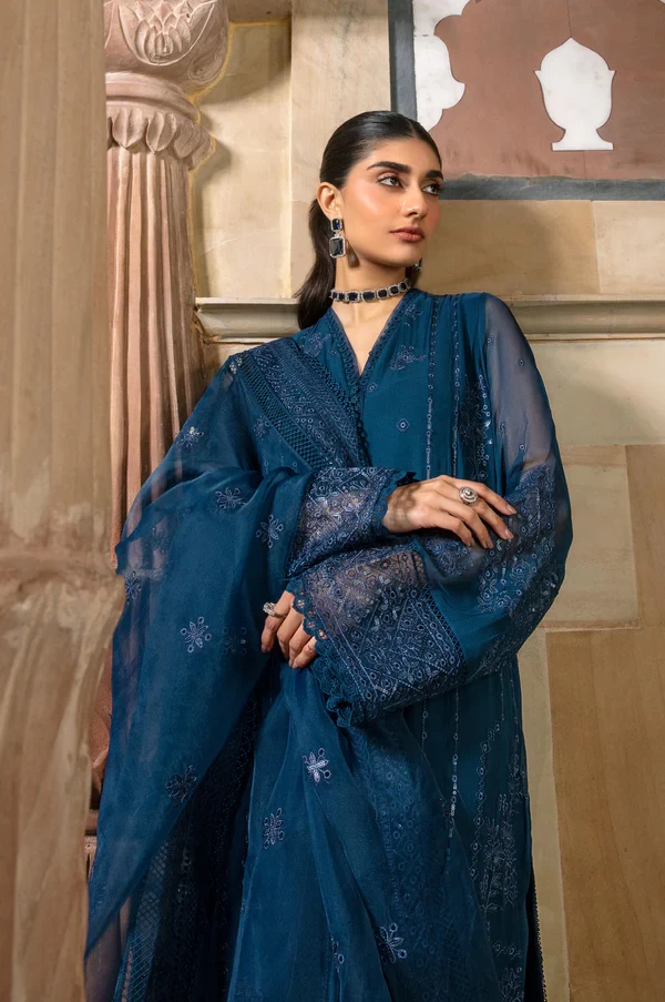 3 Piece Embroidered Chiffon Suit SKU: WOM34108