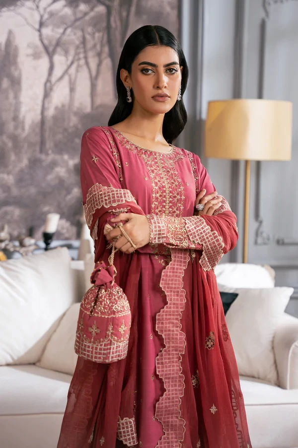 3 Piece Embroidered Organza Suit SKU: WOM34111