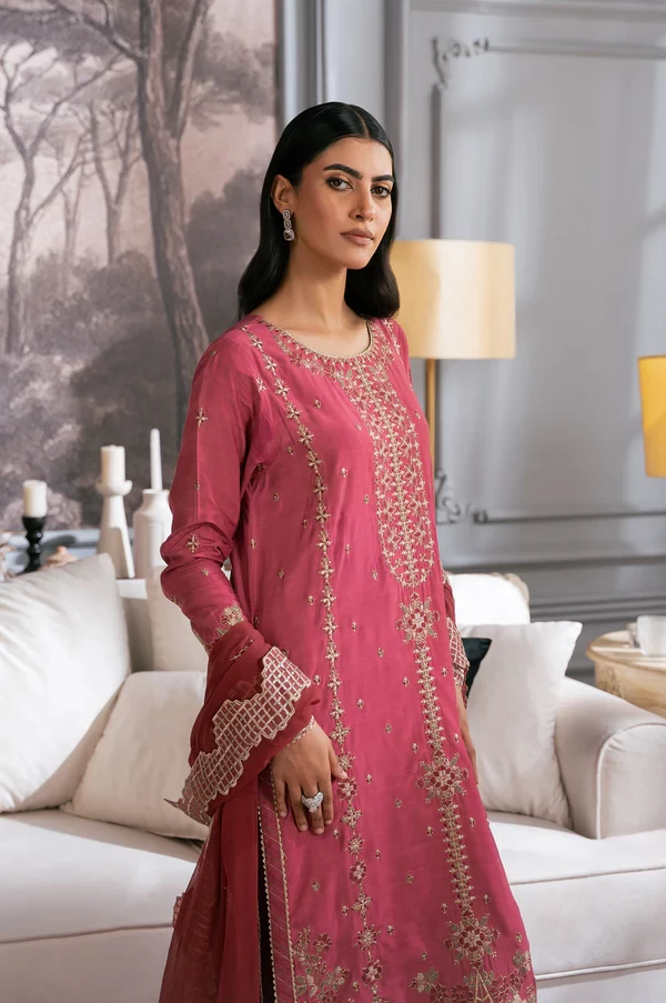 3 Piece Embroidered Organza Suit SKU: WOM34111