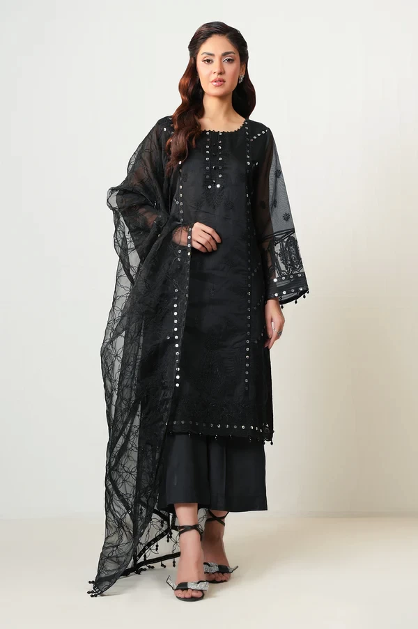 3 Piece Embroidered Rajjo Net Suit SKU: WOM34135