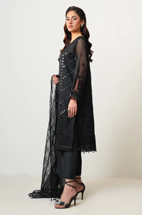 3 Piece Embroidered Rajjo Net Suit SKU: WOM34135