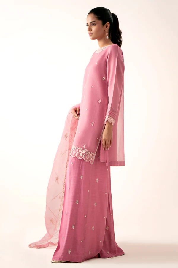 3 Piece Embroidered Organza Suit SKU: WUM34207