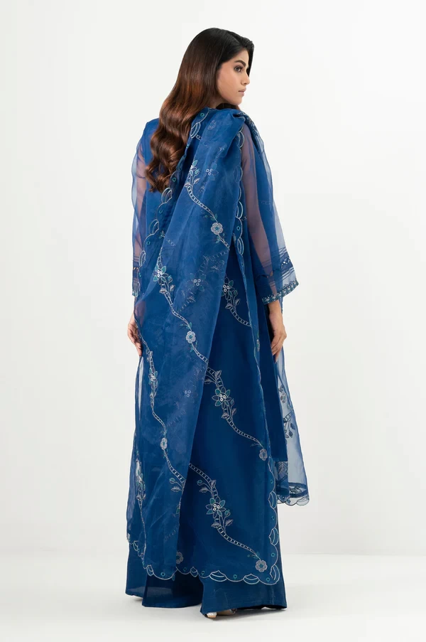 3 Piece Embroidered Organza Suit SKU: WUM34564