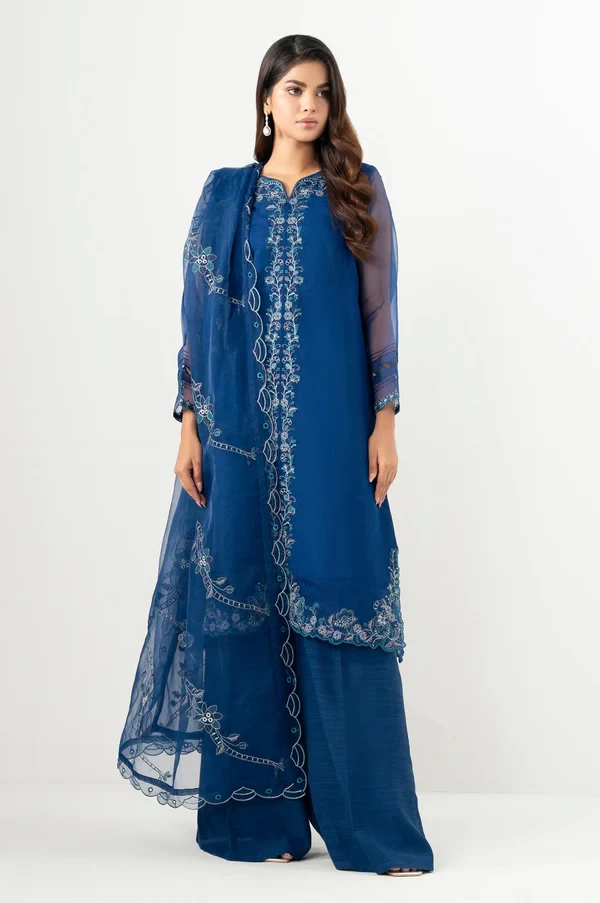 3 Piece Embroidered Organza Suit SKU: WUM34564