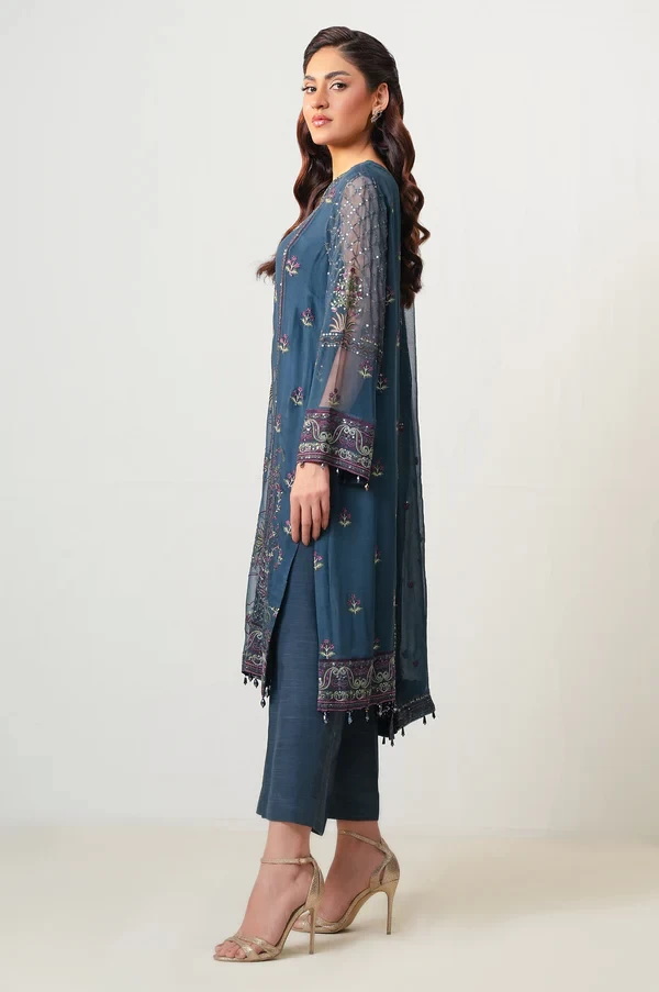 3 Piece Embroidered Chiffon Suit SKU: WOM34143