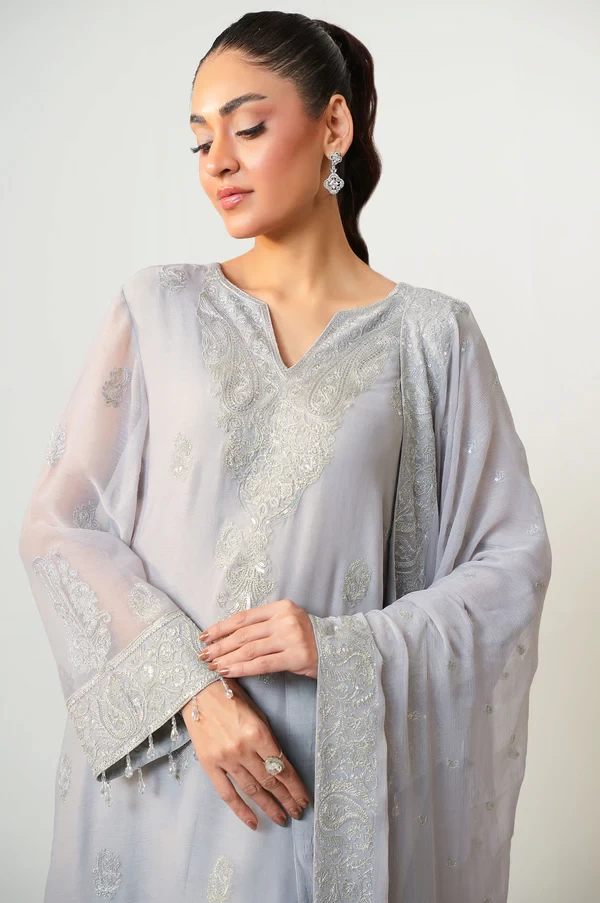 3 Piece Embroidered Chiffon Suit  SKU: WOM34132