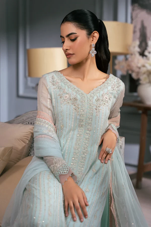 3 Piece Embroidered Chiffon Suit  SKU: WOM34107