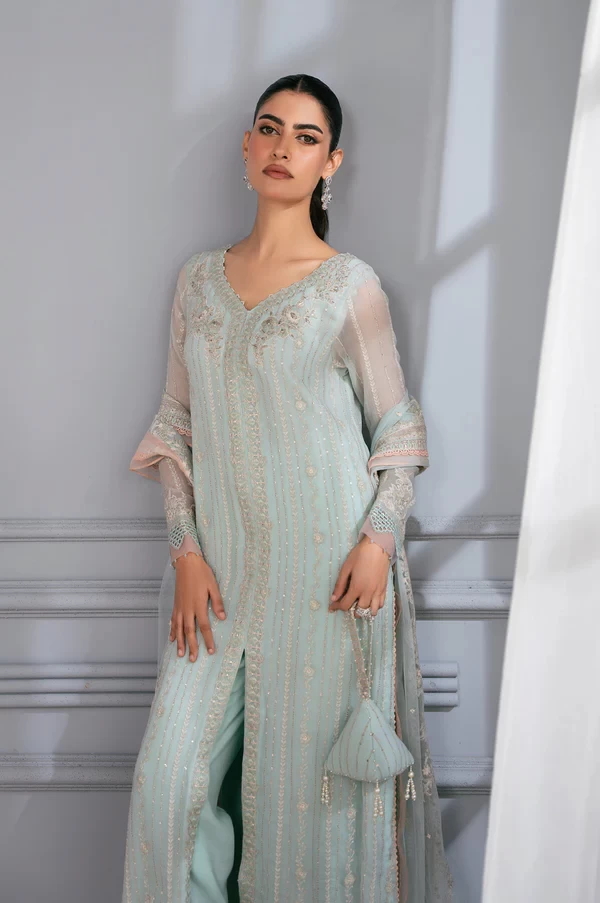3 Piece Embroidered Chiffon Suit  SKU: WOM34107