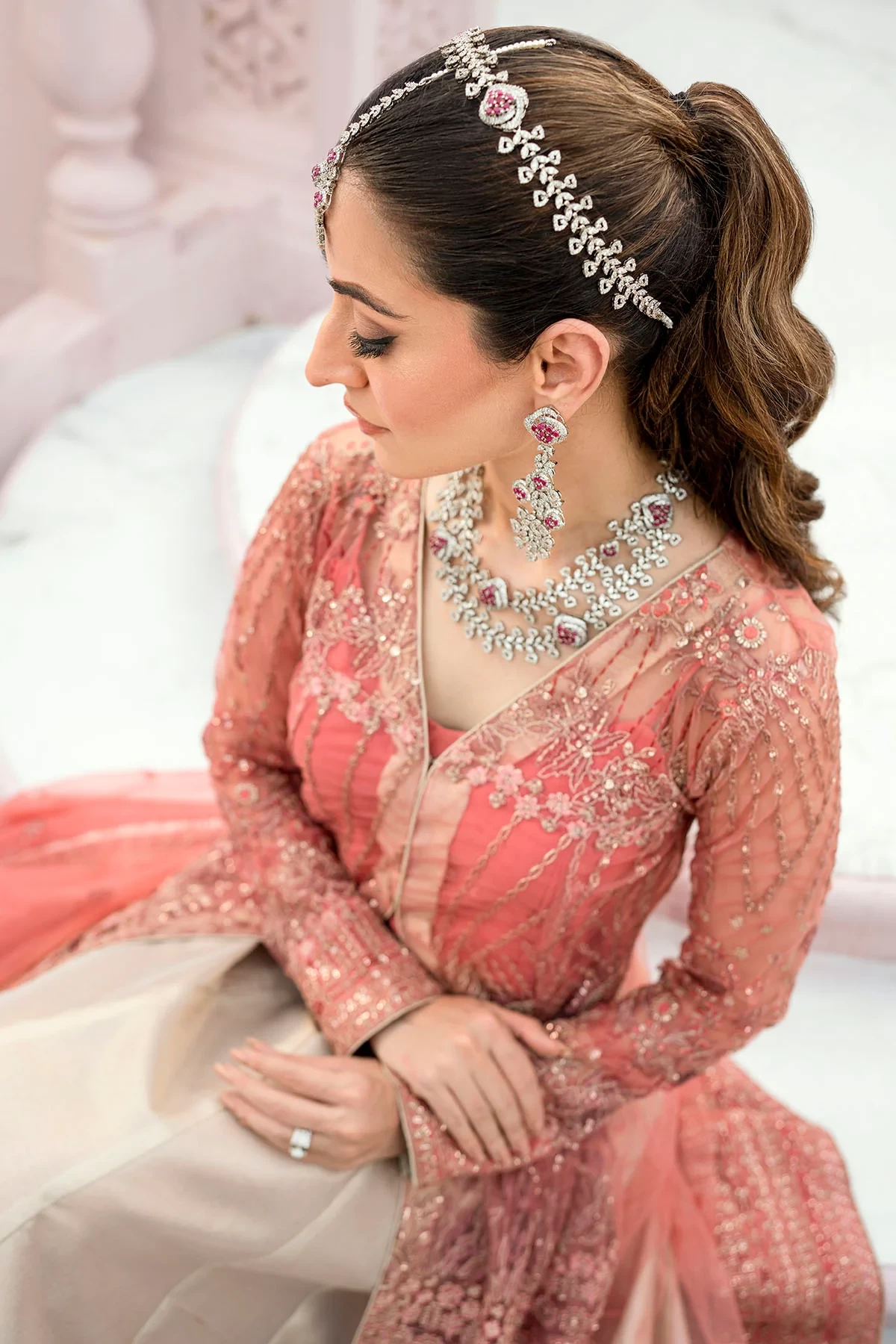4114-AVLEY EMBROIDERED SILK NET