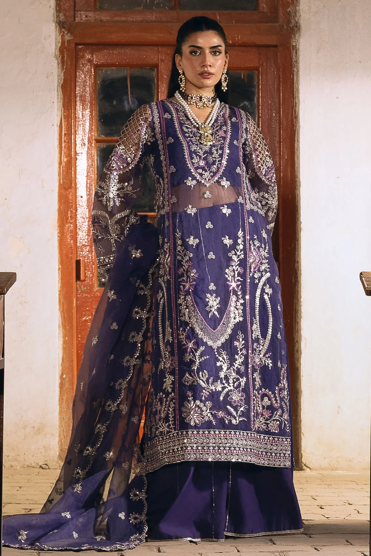 4811-DAISHA EMBROIDERED ORGANZA