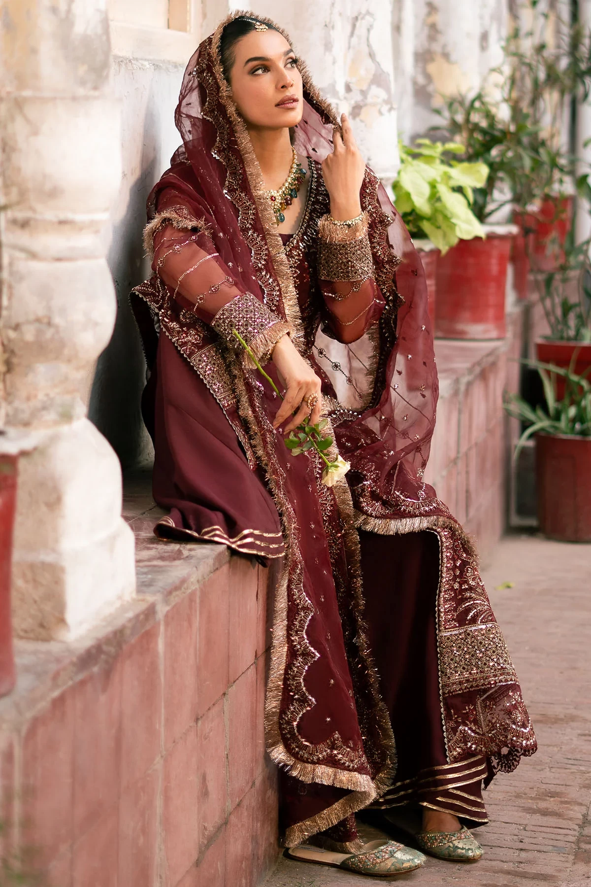 4819-HAIZA EMBROIDERED ORGANZA