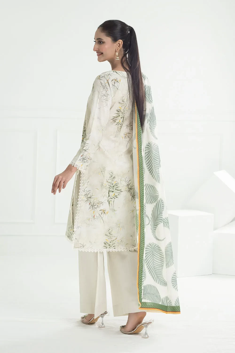 3 Piece Printed Lawn Suit CL-52428
