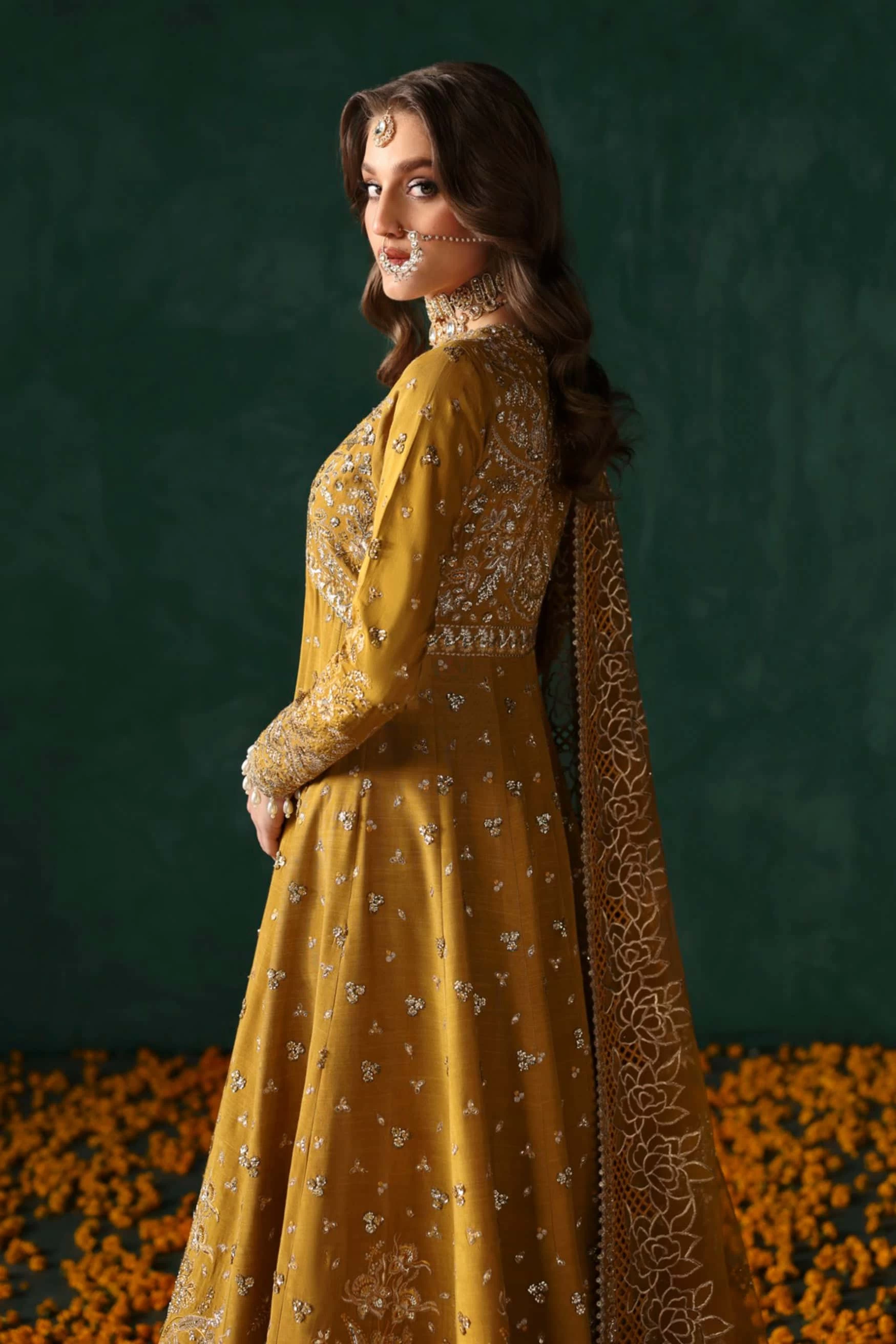 Jahanbano - 852-Jahanbano-DIVANI The Silk Edit. '24