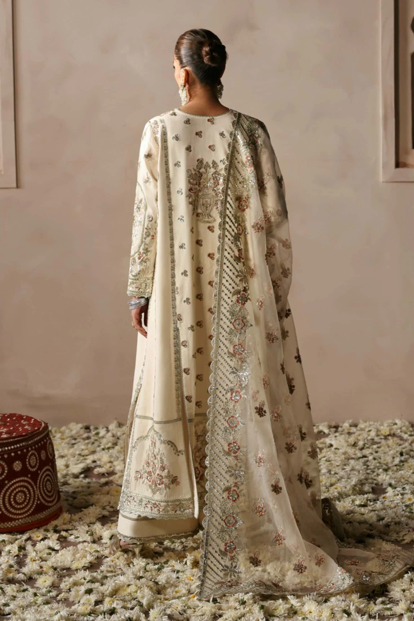 Arjumand - 857-Arjumand-DIVANI The Silk Edit. '24