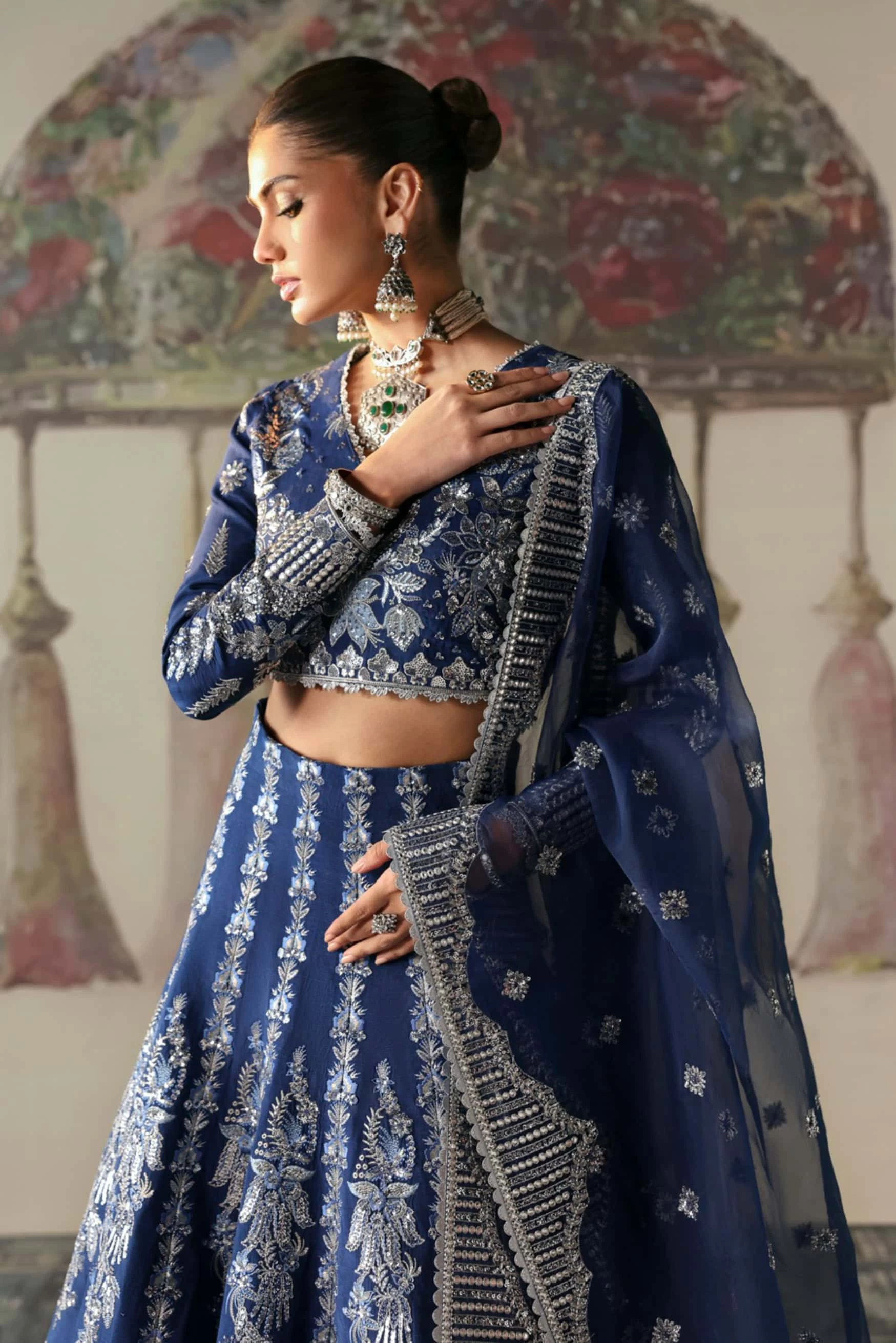 Nazli - 858-Nazli-DIVANI The Silk Edit. '24