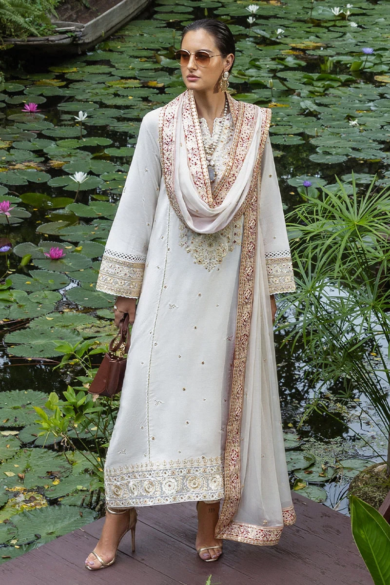 Elnaz - HUNES250104U
