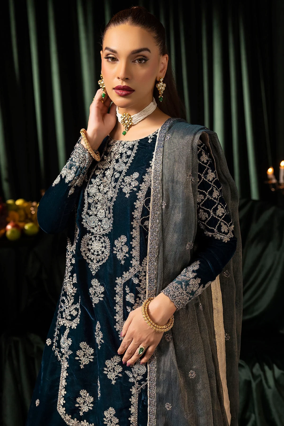 5093-DANEEN EMBROIDERED VELVET - MWU05093-999-DANEEN