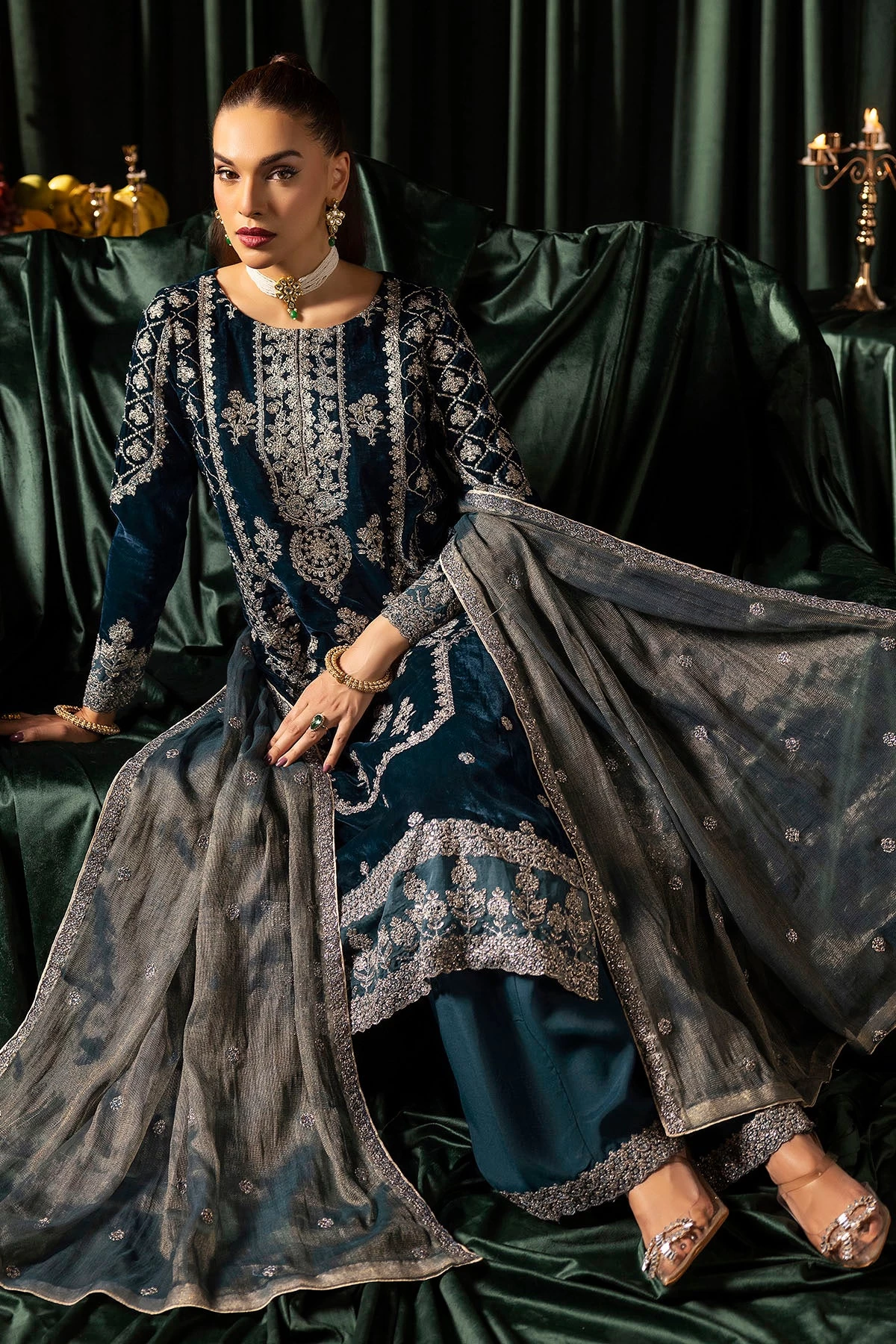 5093-DANEEN EMBROIDERED VELVET - MWU05093-999-DANEEN