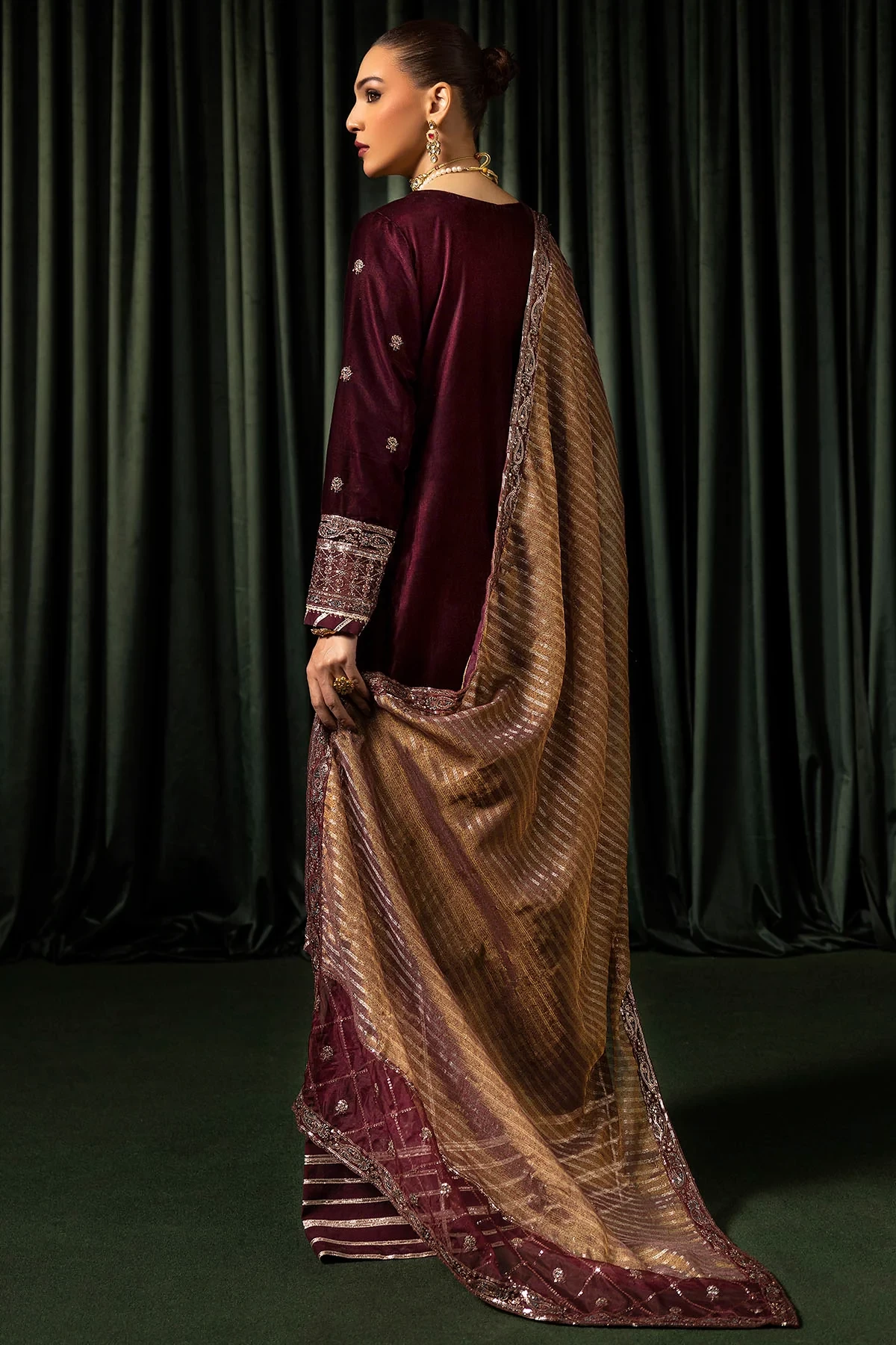 5096-DAISHA EMBROIDERED VELVET UNSTITCHED - MWU05096-999-DAISHA