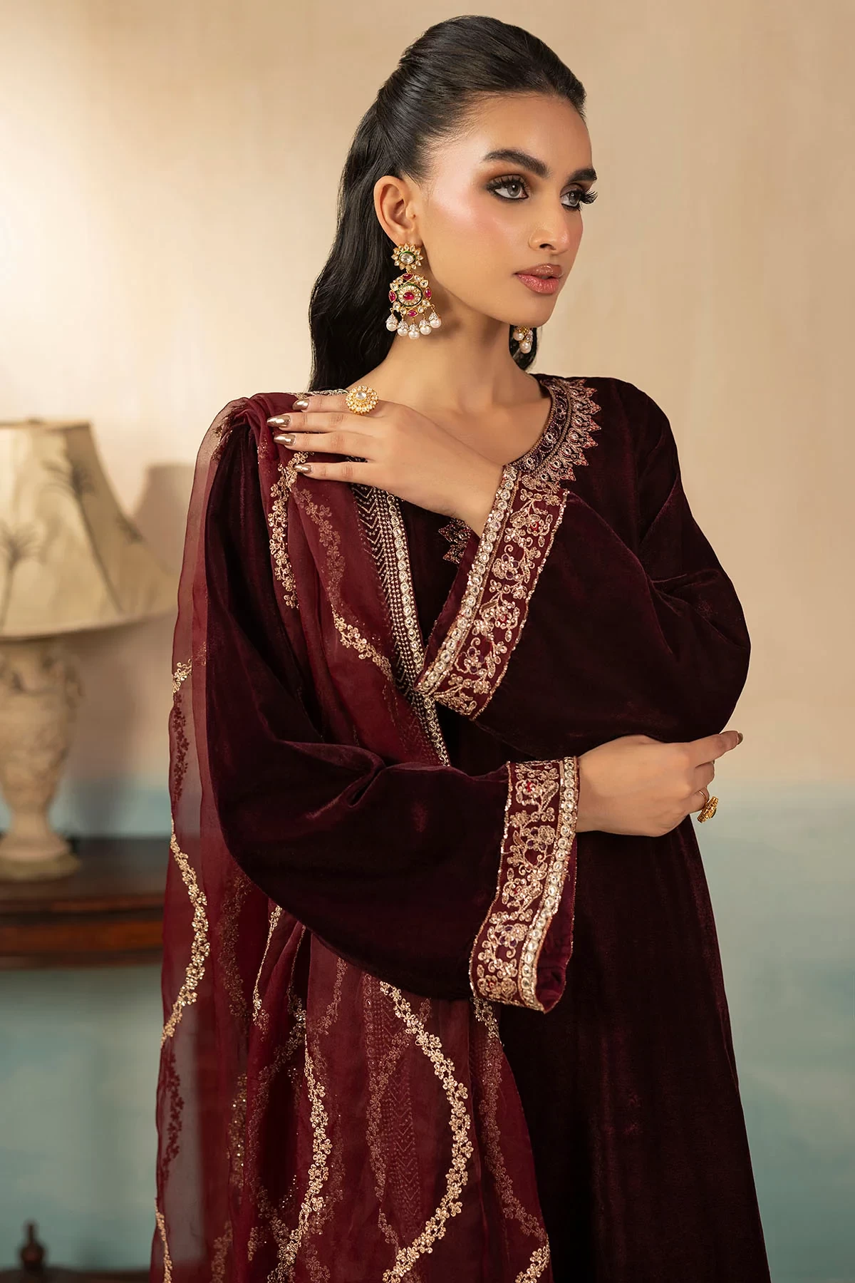 5672-ELSIE EMBROIDERED VELVET - MWU05672-999-ELSIE