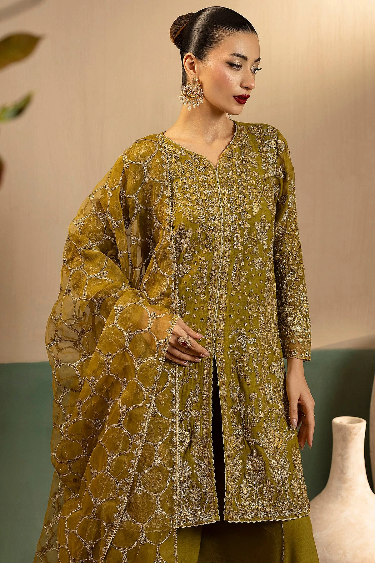 5577-ROMY EMBROIDERED CRINKLE CHIFFON - MWU05577-999-ROMY
