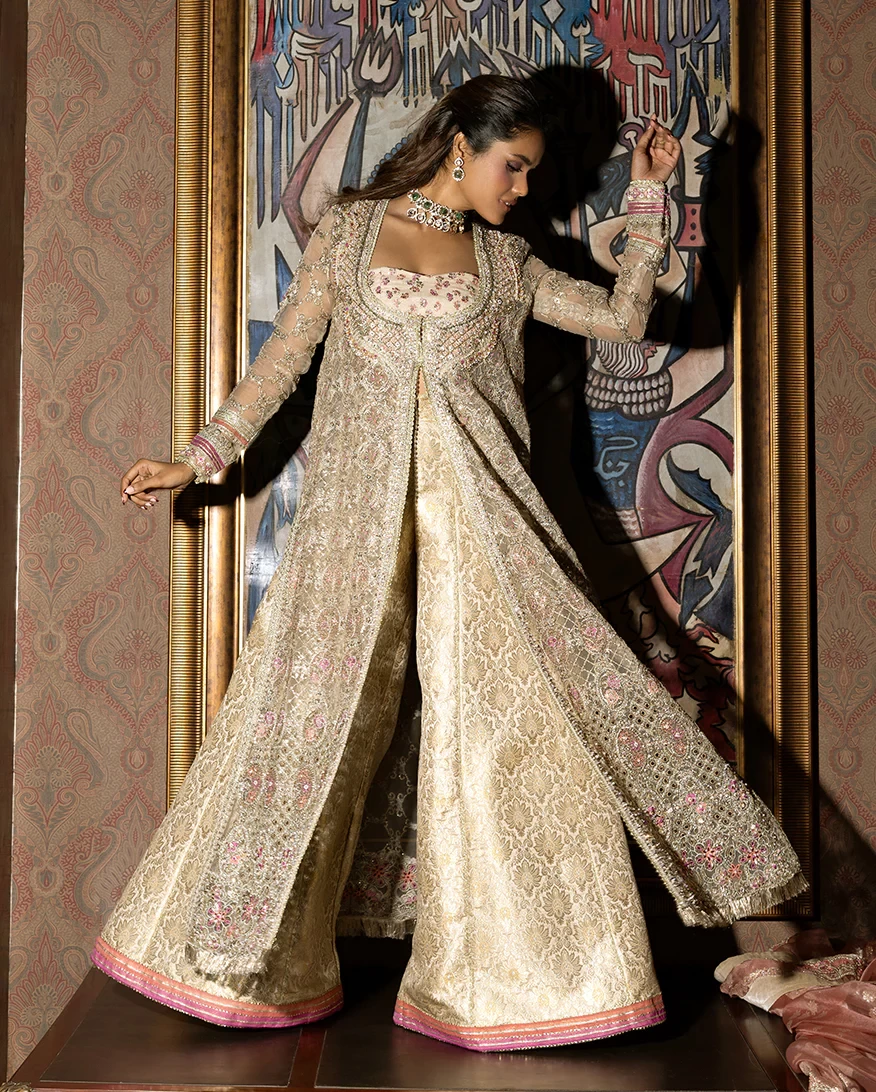 Jhilmi -l SKU: MUNWD250104U