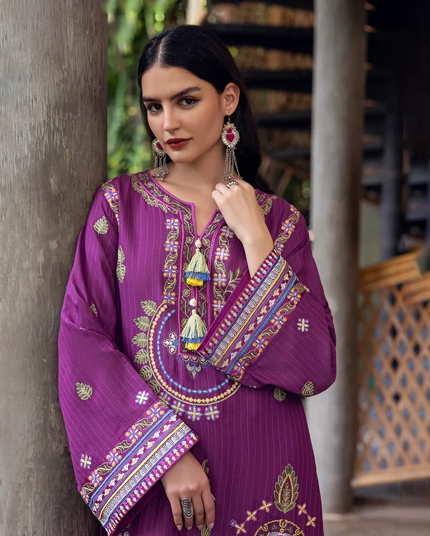 Plum Swirl - HUNWI250207M