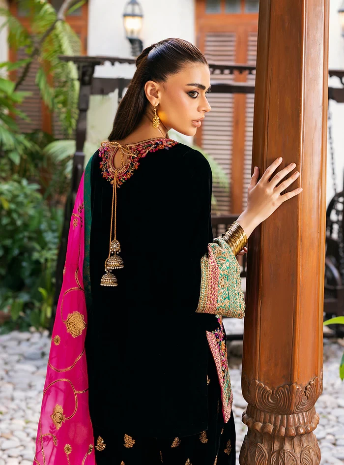 Zeba -SKU / Design Code: ZEBA-BLACK-UNS-ONE-SIZE