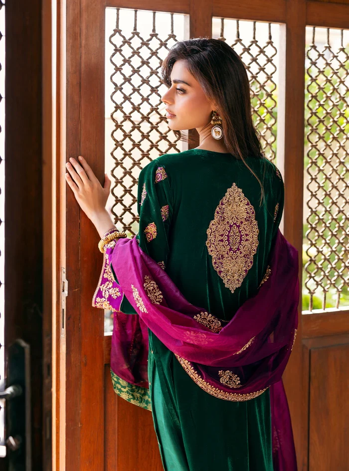 Esha -SKU / Design Code: ESHA-GREEN-UNS-ONE-SIZE