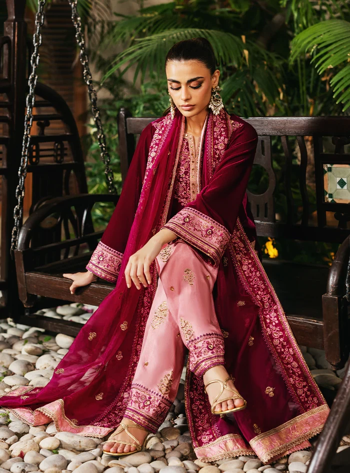 Rubi -SKU / Design Code: RUBI-MAROON-UNS-ONE-SIZE