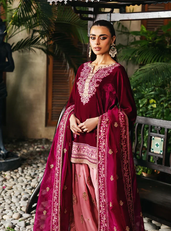 Rubi -SKU / Design Code: RUBI-MAROON-UNS-ONE-SIZE