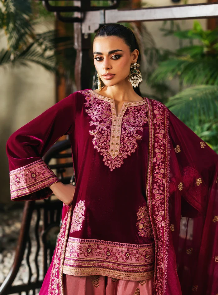 Rubi -SKU / Design Code: RUBI-MAROON-UNS-ONE-SIZE