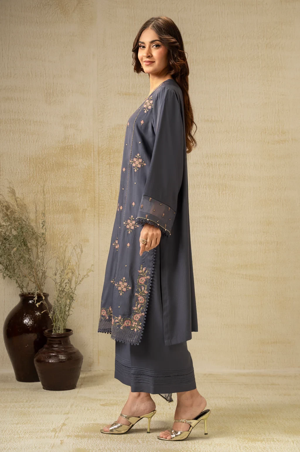 EMBROIDERED RAW SILK 3 PIECE SUIT - WUM35221
