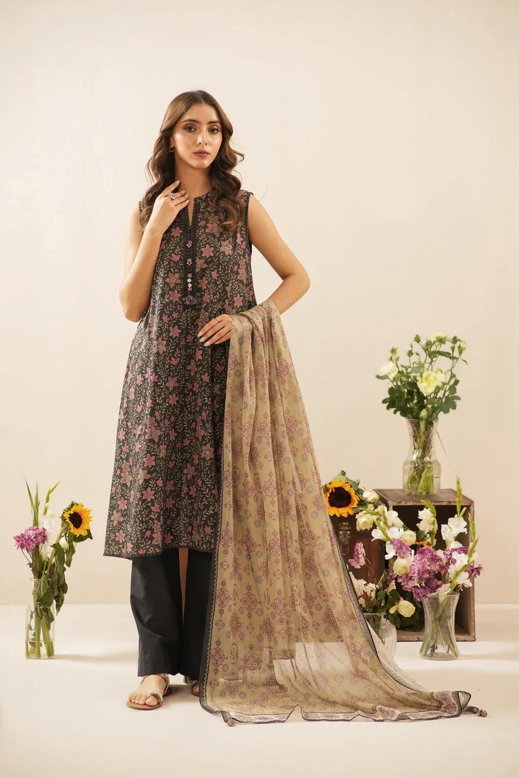 PRINTED LAWN 3 PIECE SUIT - WFM36105