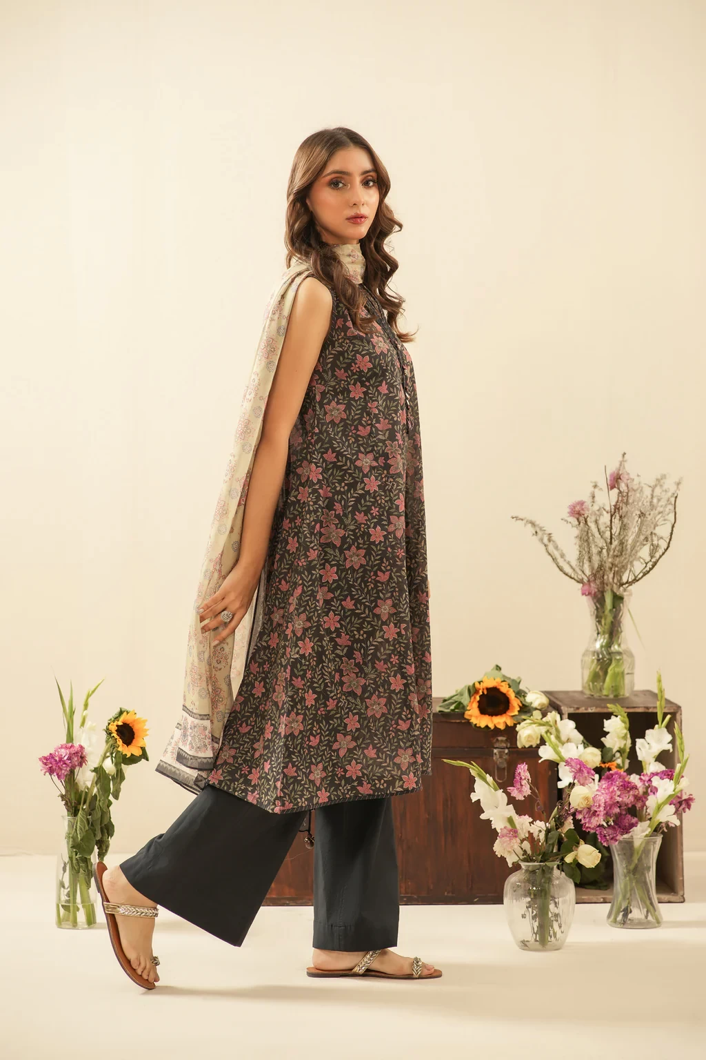 PRINTED LAWN 3 PIECE SUIT - WFM36105