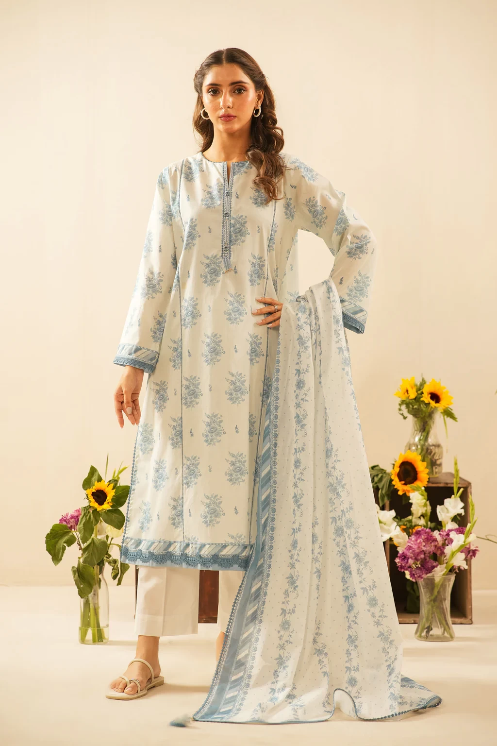 PRINTED LAWN 3 PIECE SUIT - WFM36114
