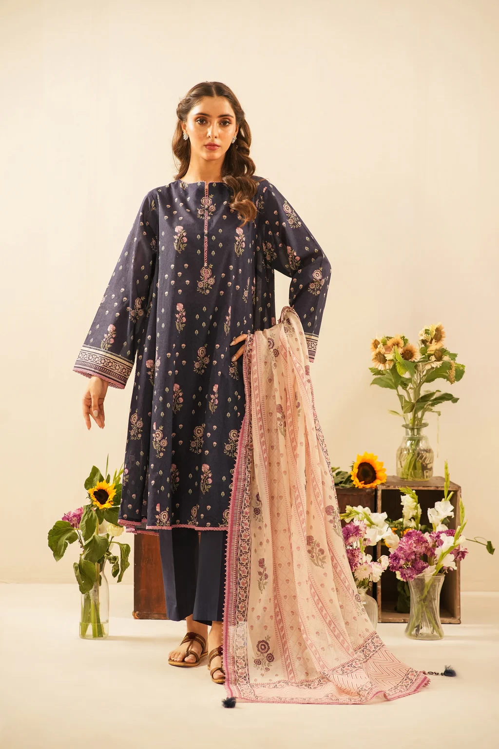 PRINTED LAWN 3 PIECE SUIT - WFM36117