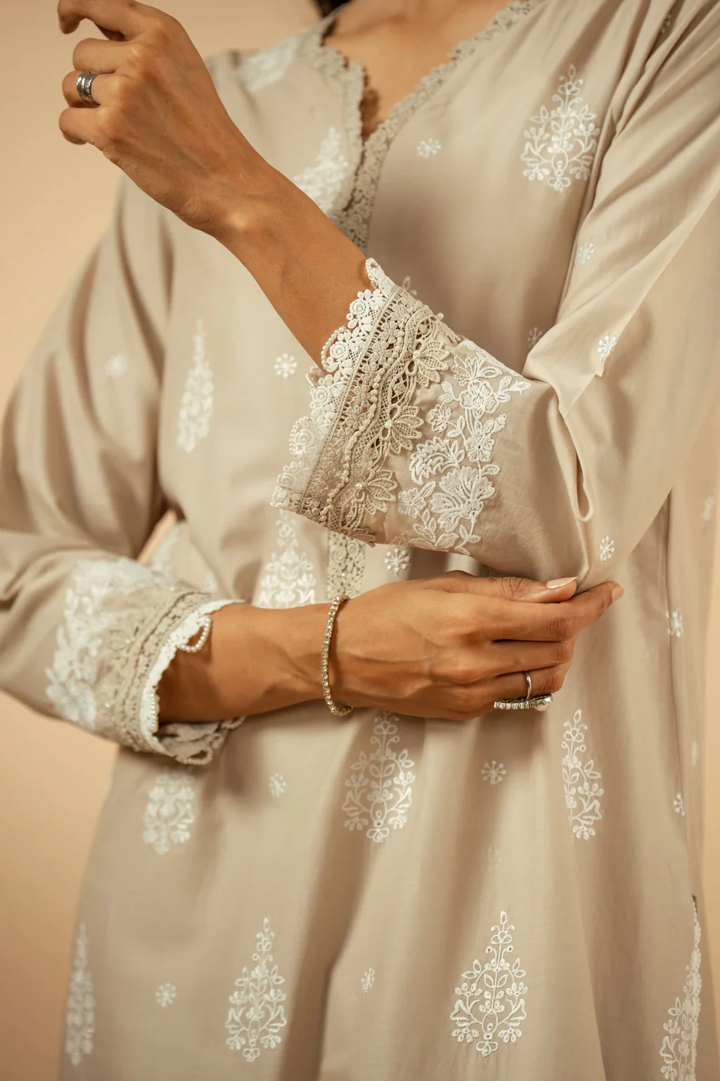 EMBROIDERED CHIKANKARI 3 PIECE SUIT - WFM36247