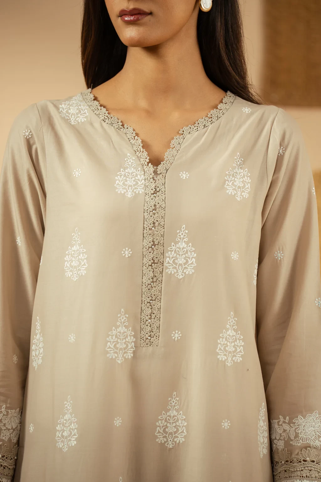 EMBROIDERED CHIKANKARI 3 PIECE SUIT - WFM36247