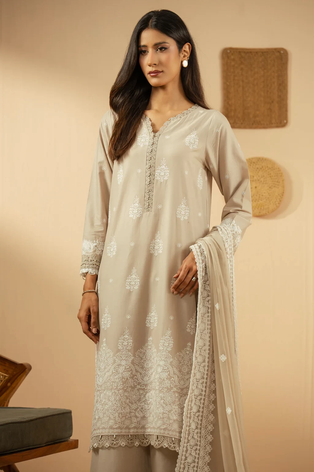 EMBROIDERED CHIKANKARI 3 PIECE SUIT - WFM36247
