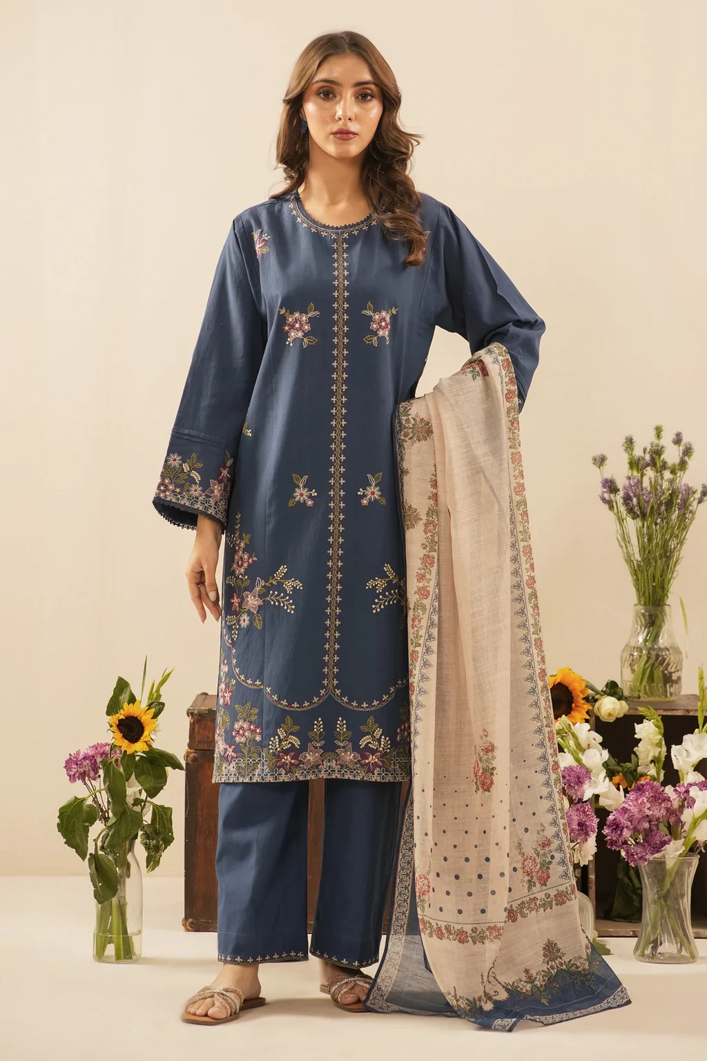EMBROIDERED CAMBRIC 3 PIECE SUIT -  WFM36298