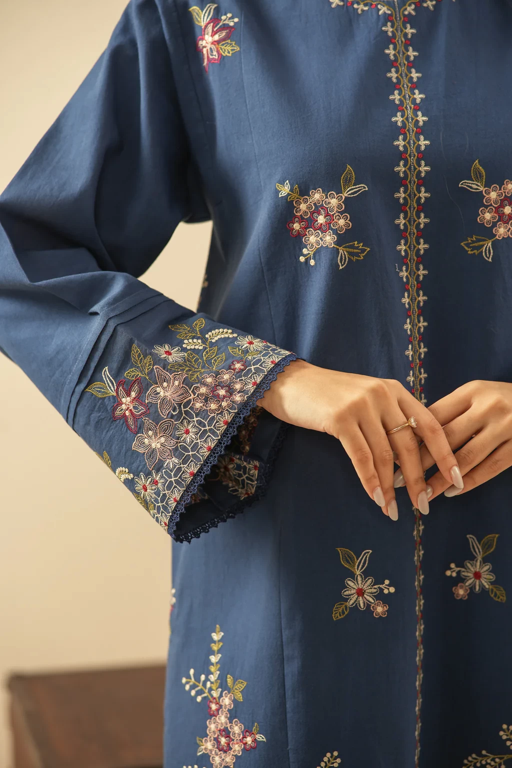 EMBROIDERED CAMBRIC 3 PIECE SUIT -  WFM36298