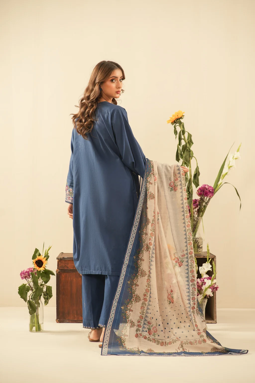 EMBROIDERED CAMBRIC 3 PIECE SUIT -  WFM36298