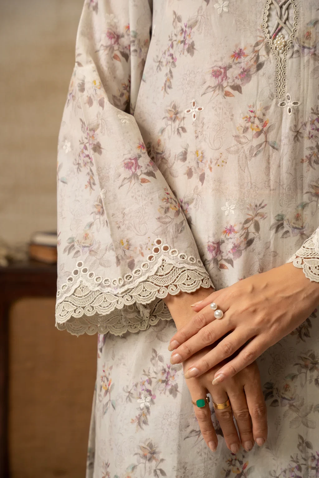 EMBROIDERED CHIKANKARI 3 PIECE SUIT - SKU: WFM35325